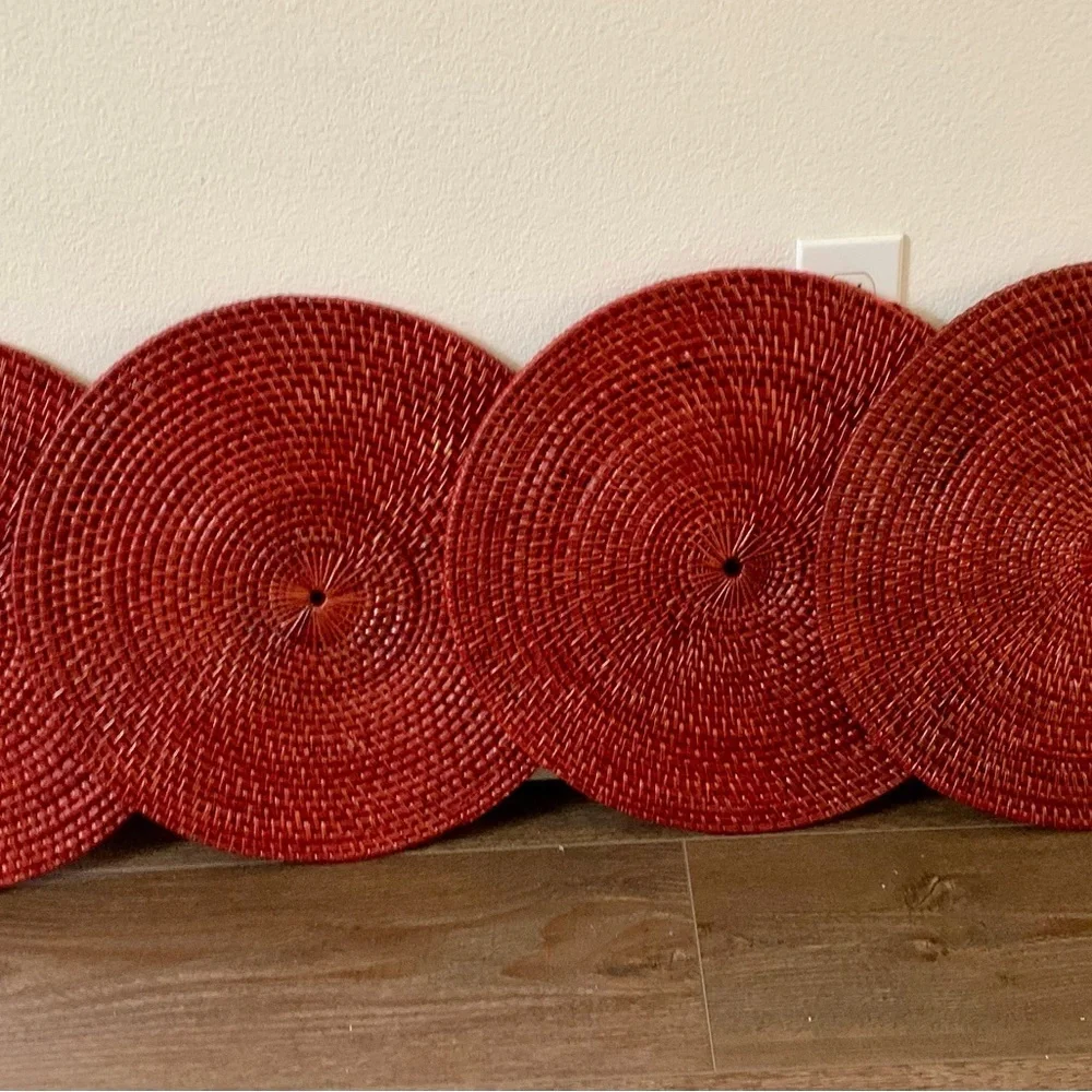 Set of 4 round wicker rattan placemats D 16 “